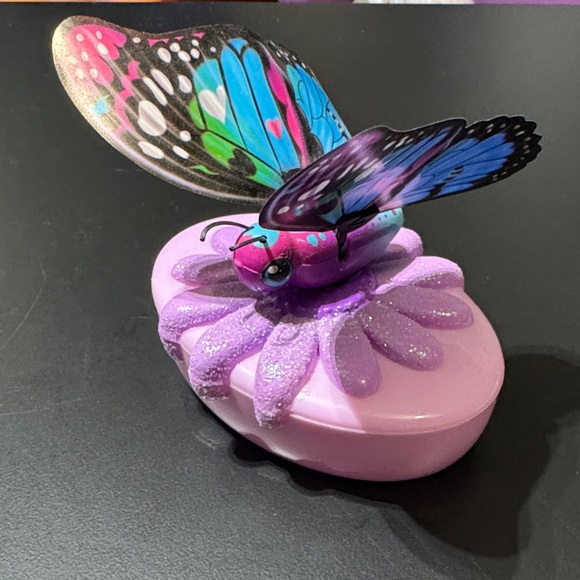 Little live pets | Butterfly | works - Picture 1 of 6